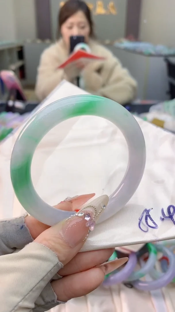 未镶嵌手镯翡翠0668707540