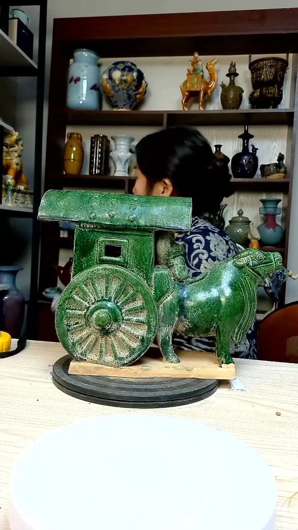 经典精美复古风格瓷器