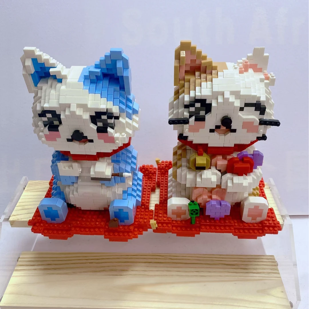 微颗粒积木可爱招财猫拼装办公室摆件玩具送男女朋友礼物