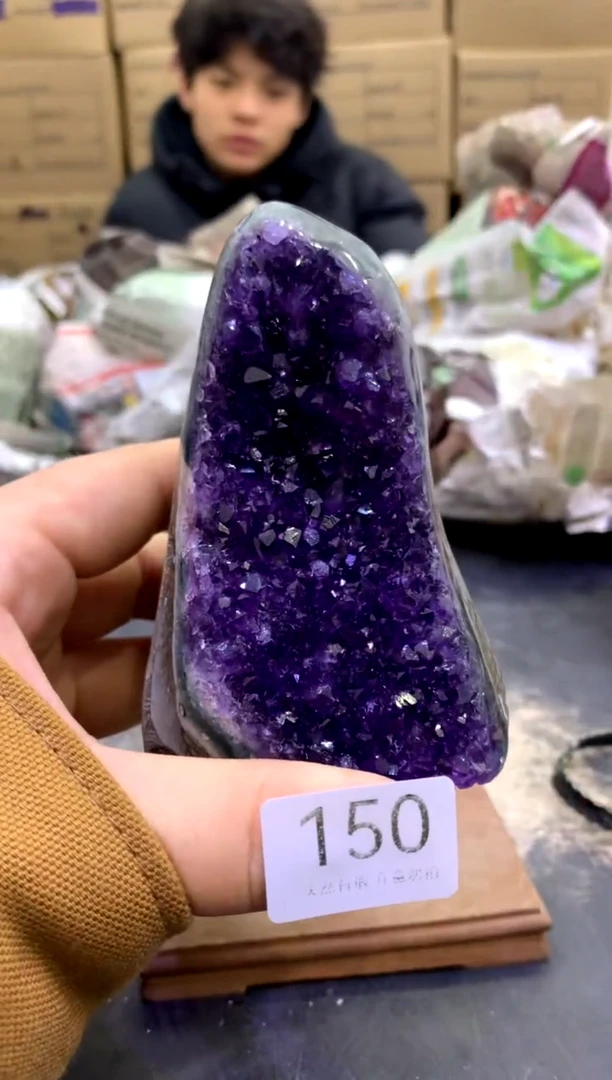 【闪购商品】水晶摆件未镶嵌天然高品质紫晶150