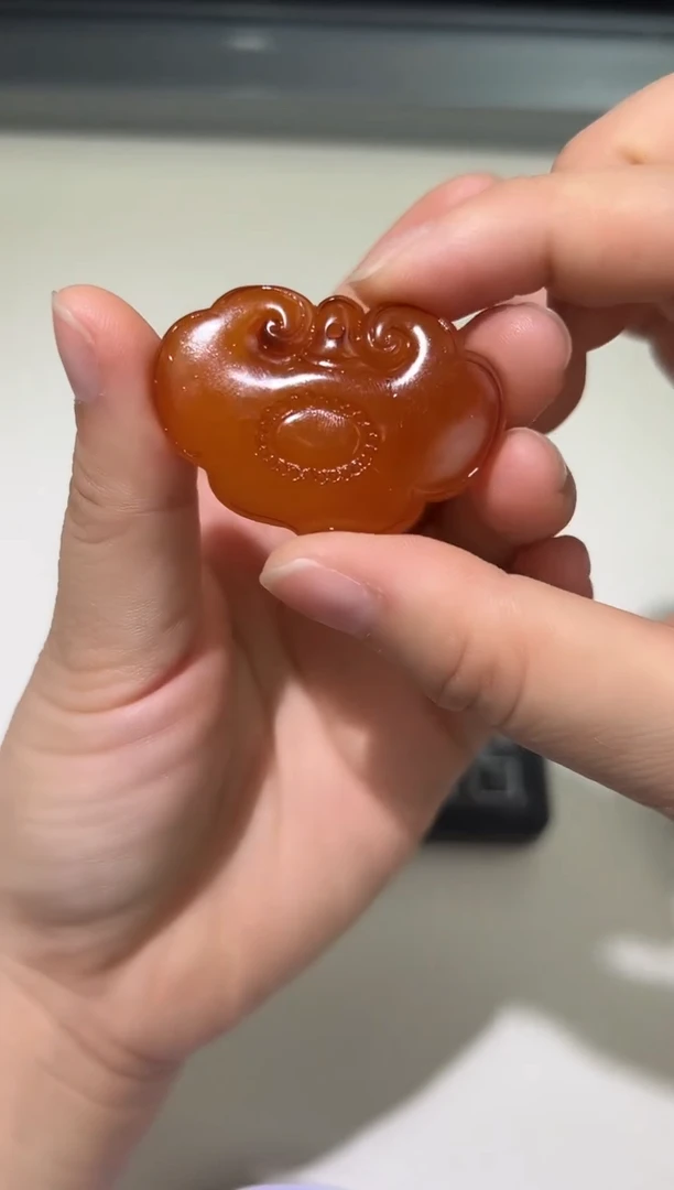 裸石琥珀未镶嵌琥珀蜜蜡吊坠