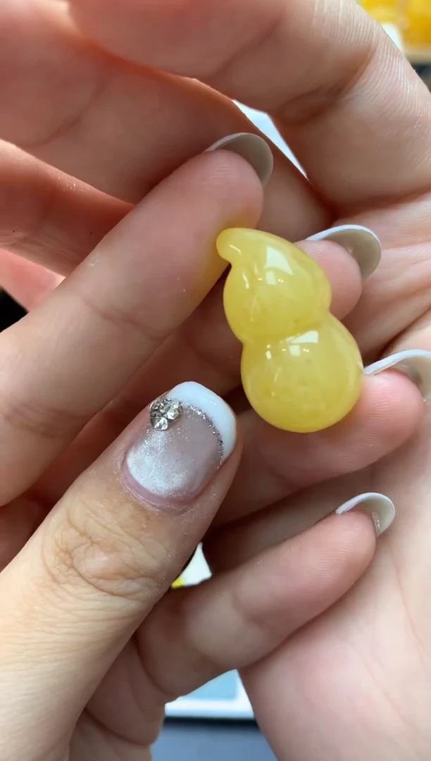 琥珀未镶嵌珠宝奇石099琥珀蜜蜡微瑕