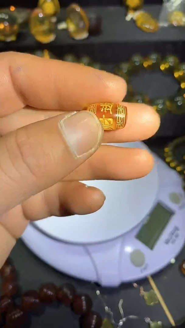 琥珀颈饰未镶嵌天然缅甸琥珀