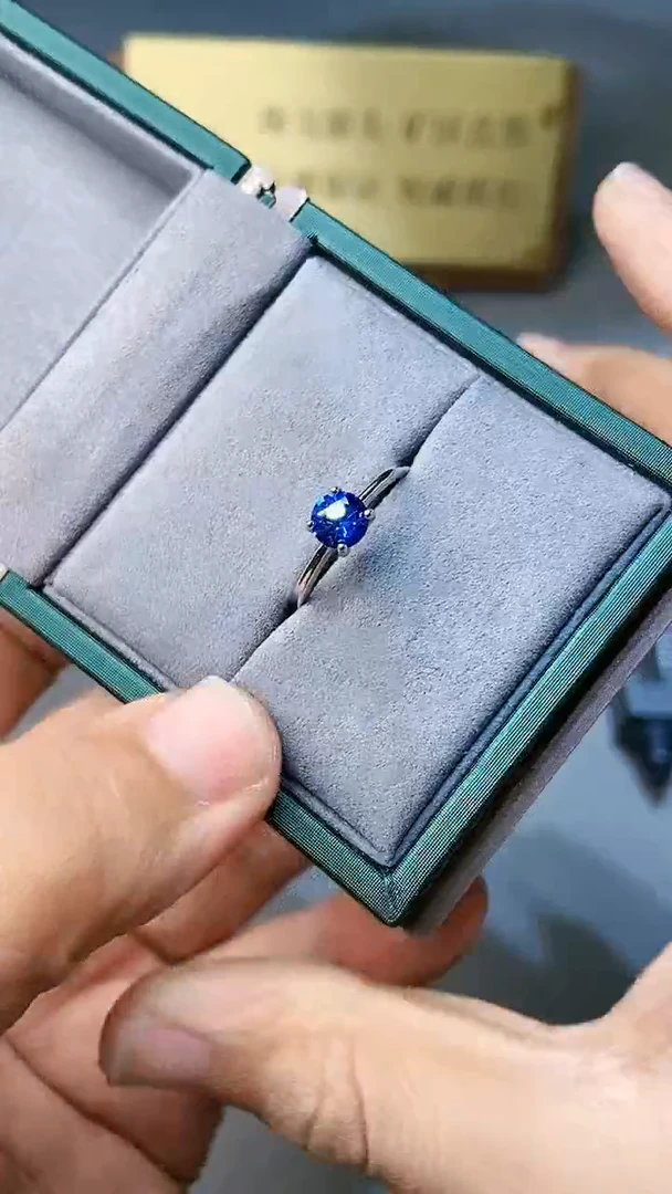 【闪购商品】蓝宝石戒指银S925镶嵌354