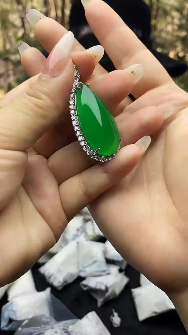 满色吊坠   所见即所得