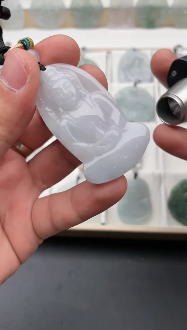 翡翠未镶嵌颈饰..../5/11/  157