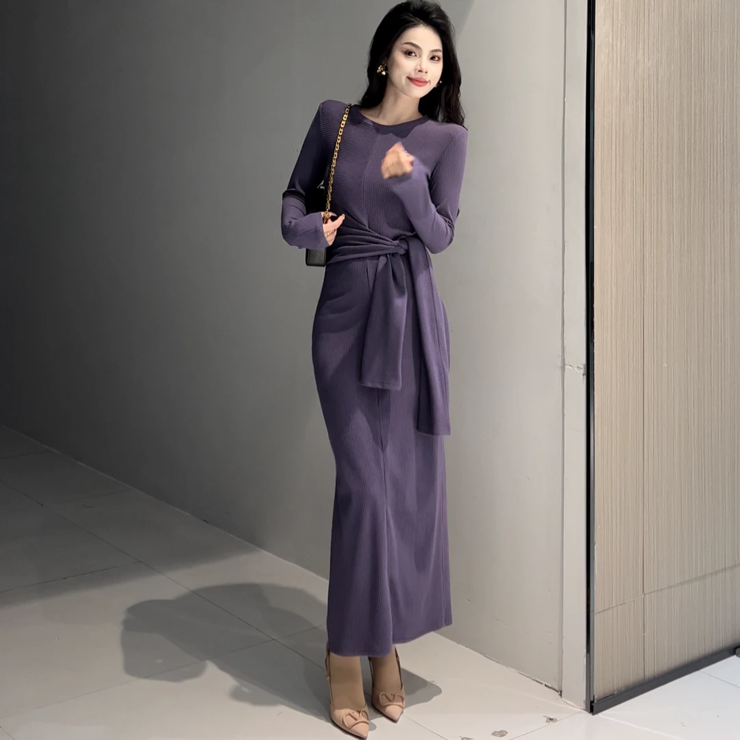 秋冬新款气质长袖绑带连衣裙时尚纯色百搭优雅长裙直筒裙长款裙子
