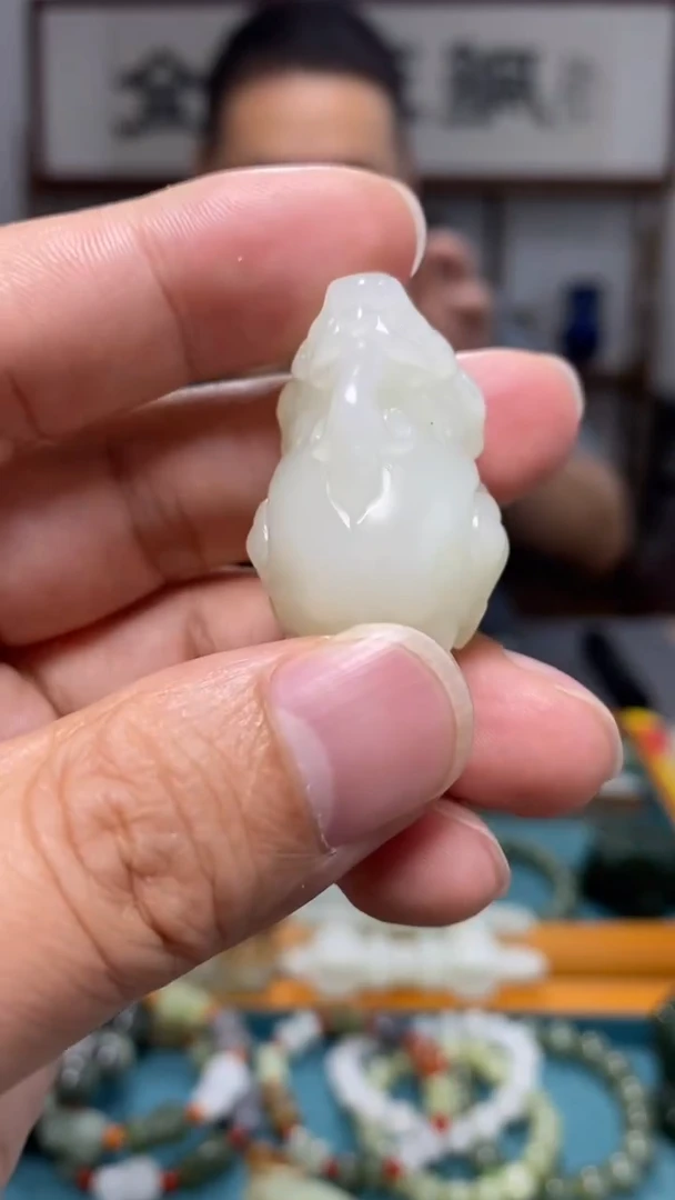 颈饰未镶嵌和田玉85