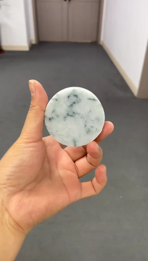 定制翡翠未镶嵌镯芯