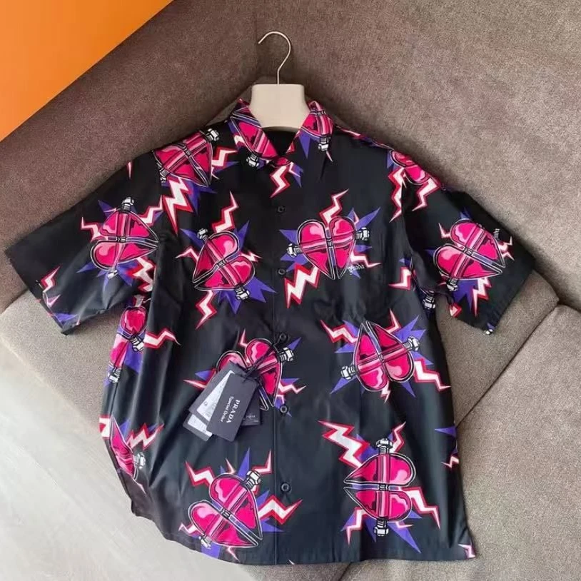 全新未使用 Prada/普拉达 爱心短袖衬衫M码