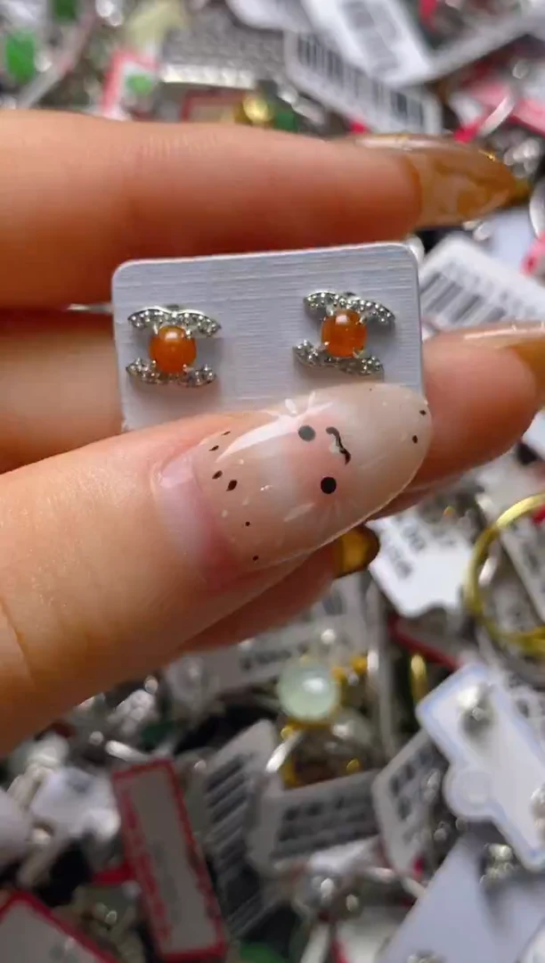 银S925镶嵌戒指翡翠百内无证书