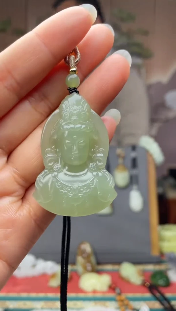 颈饰未镶嵌和田玉拍一发一