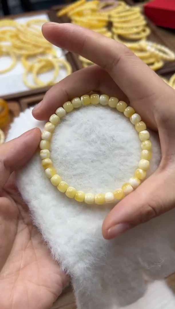 【闪购商品】蜜蜡裸石未镶嵌蜜蜡手串