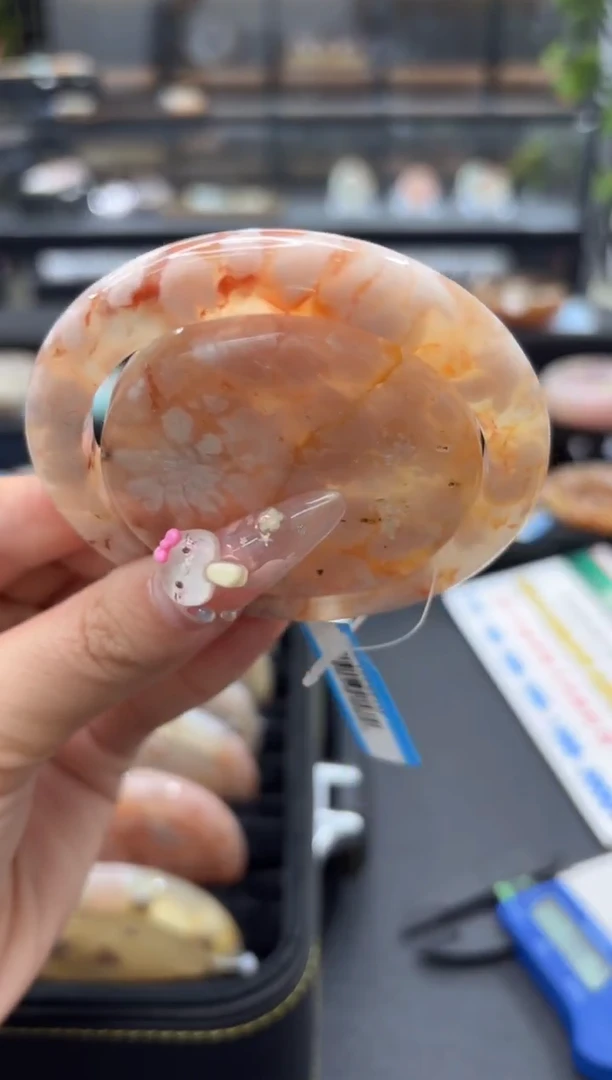 未镶嵌手镯石英质玉309(58圈赠送镯心)