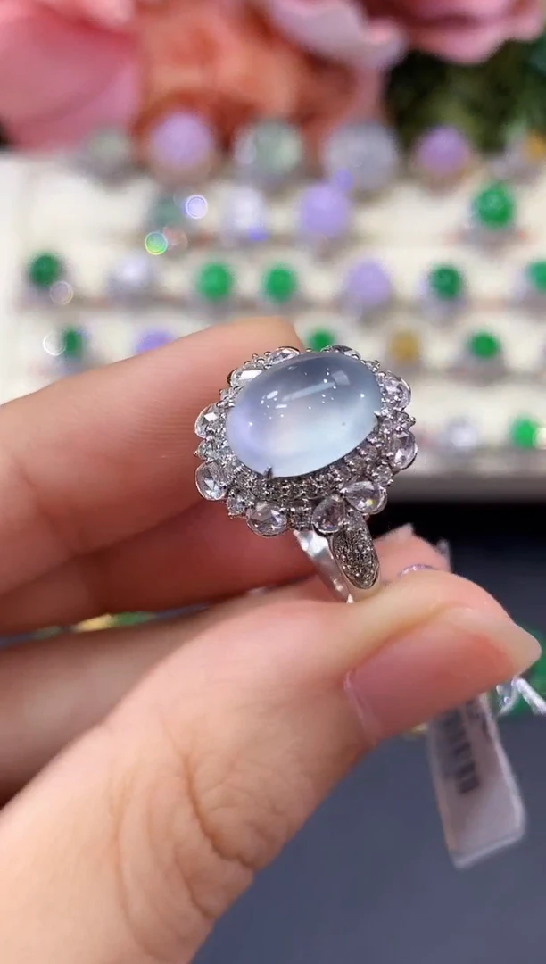 18K金镶嵌戒指翡翠B203