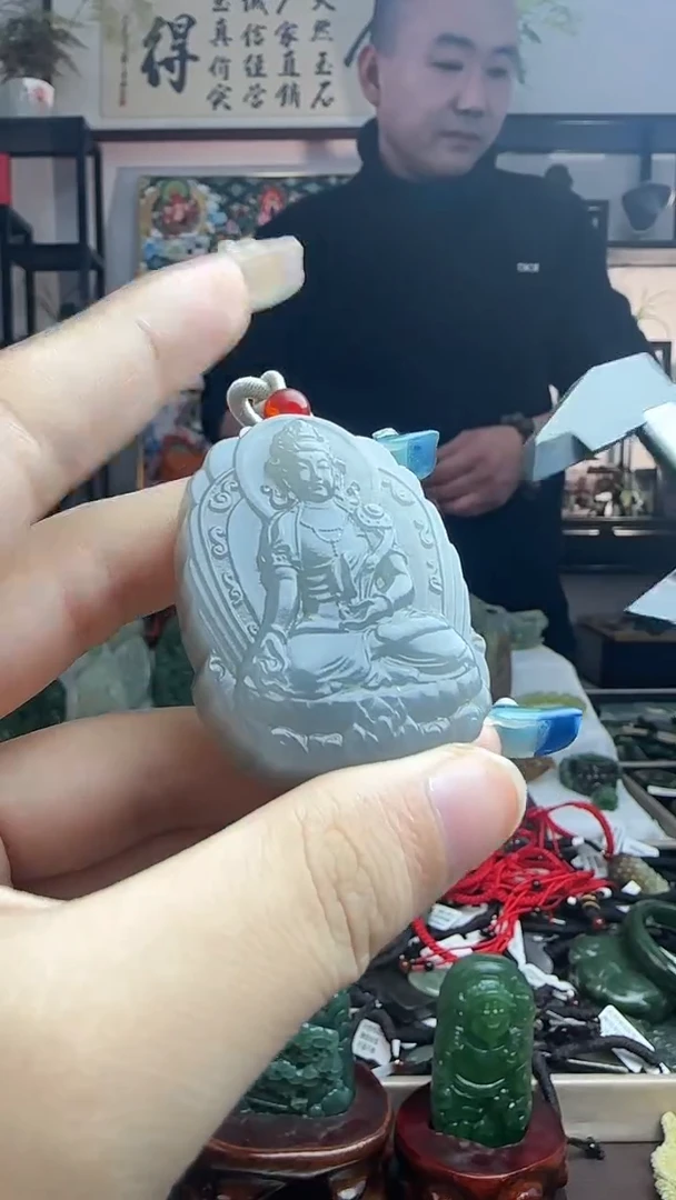 颈饰未镶嵌和田玉观音