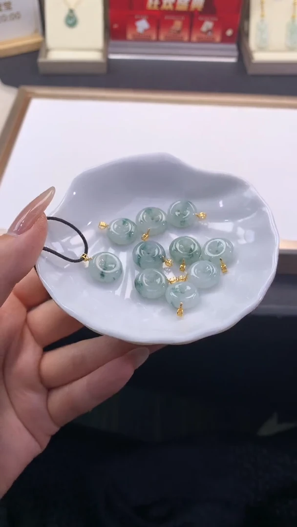 翡翠18K金镶嵌颈饰FA345 翡翠飘花平安扣 多样性发其一赠皮绳