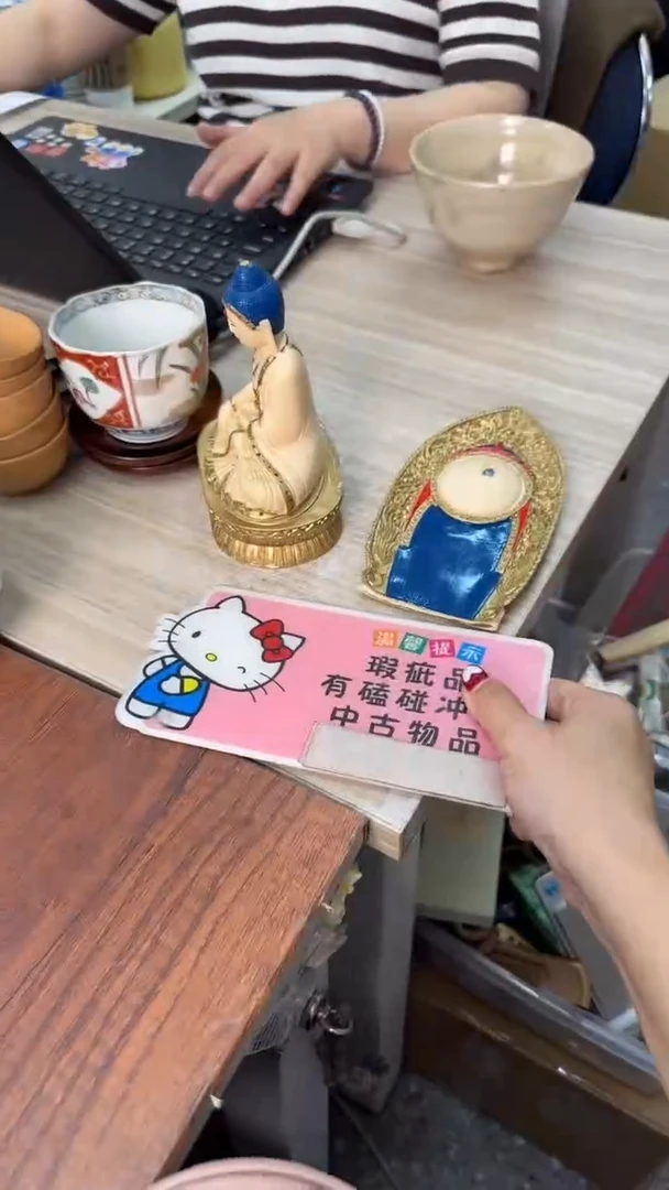 闲**步追光的人会光芒万丈