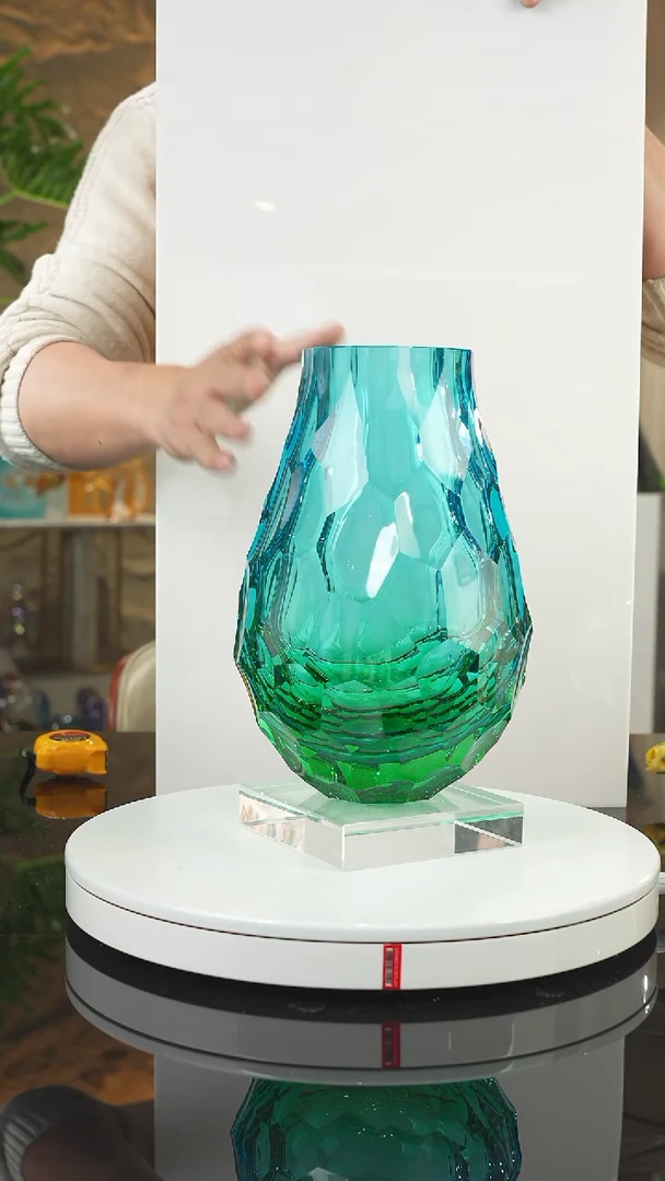 【闪购商品】摆件蓝绿凹切面花瓶带底座