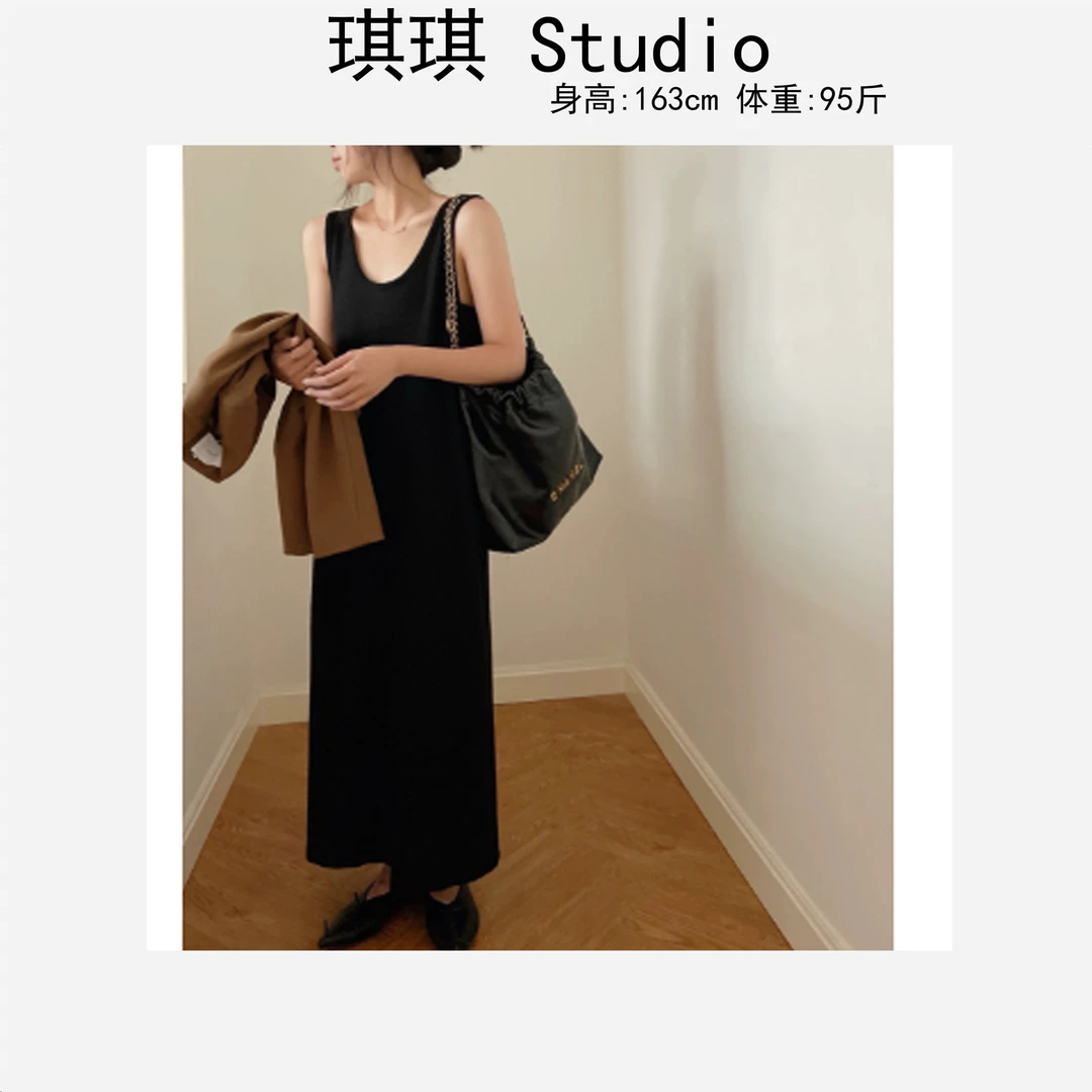 春季新款黑色经典时尚简约气质慵懒风轻奢高级感长款连衣裙9317-C