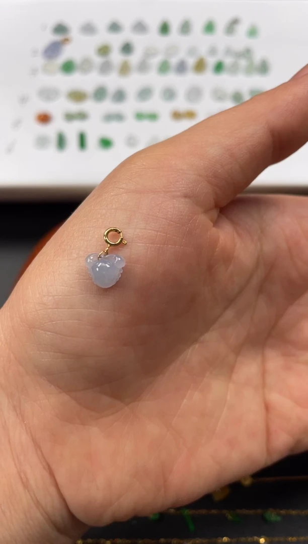 吊坠(不含链)18K金镶嵌翡翠一个JK237