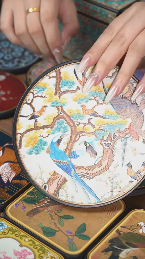 壹藏贰宝雀绕松枝大垫子一片