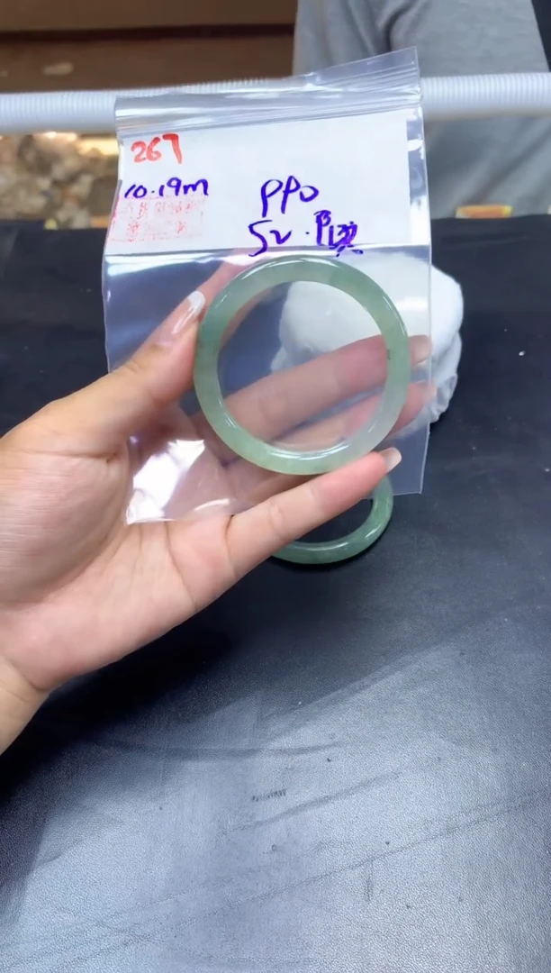 未镶嵌定制翡翠267手镯52纹+990元+拍一发一