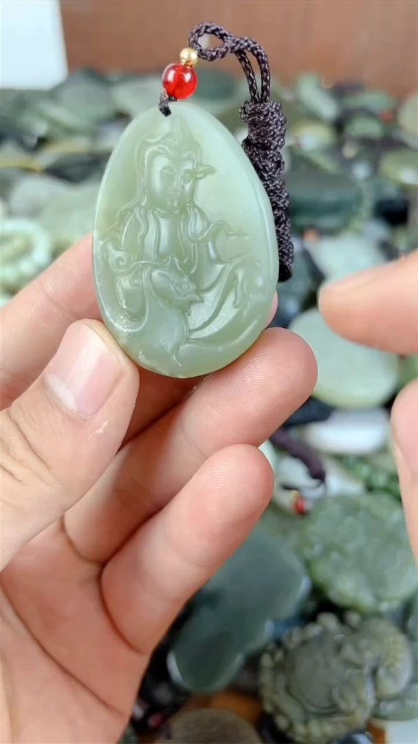 和田玉未镶嵌颈饰11