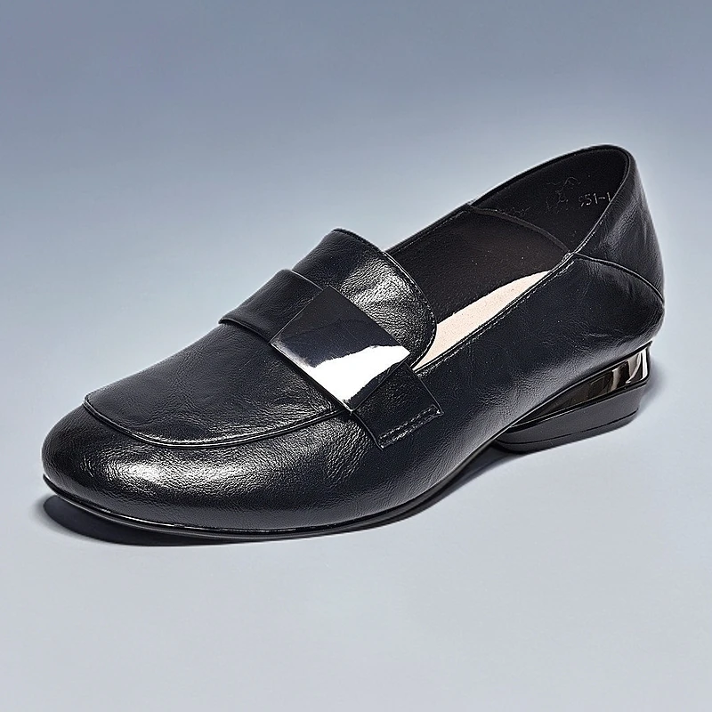 2024爆款春季新款芒果轻便圆头英伦脚蹬单鞋软底搭手抓纹女士皮鞋