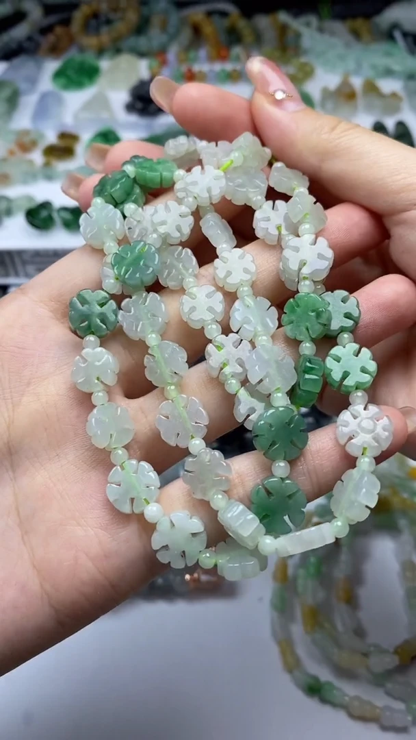 未镶嵌定制翡翠毛货定制不退不换