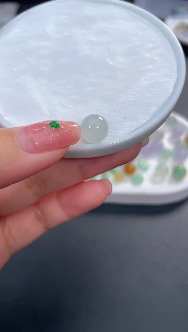 颈饰未镶嵌翡翠白**豆啊A309