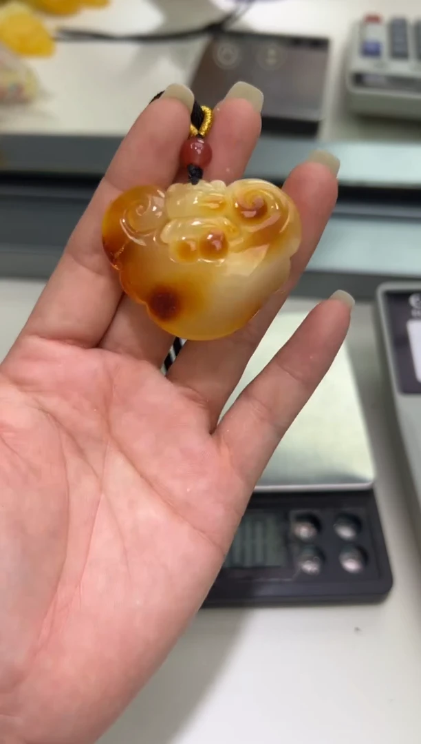 裸石琥珀未镶嵌琥珀蜜蜡吊坠