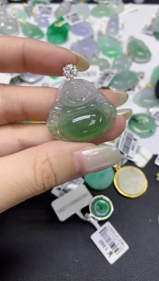 颈饰18K金镶嵌翡翠天然缅甸翡翠A货百元以上9元证书费自理