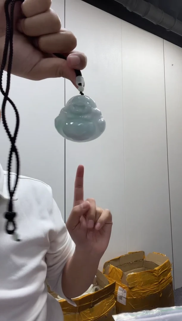 【闪购商品】翡翠颈饰未镶嵌大佛公