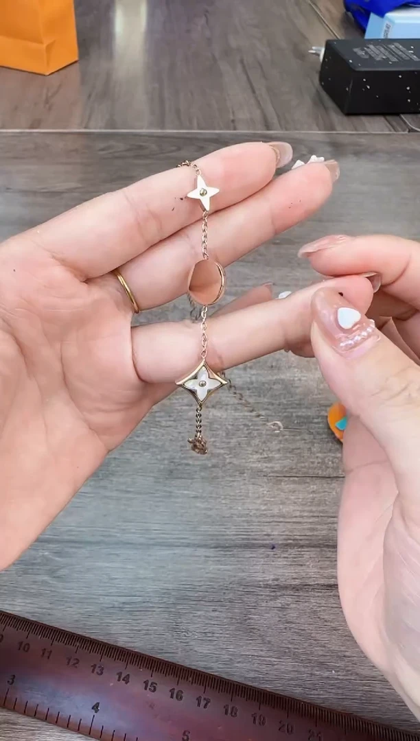 瓷片全场换新地板价@@CQ2477