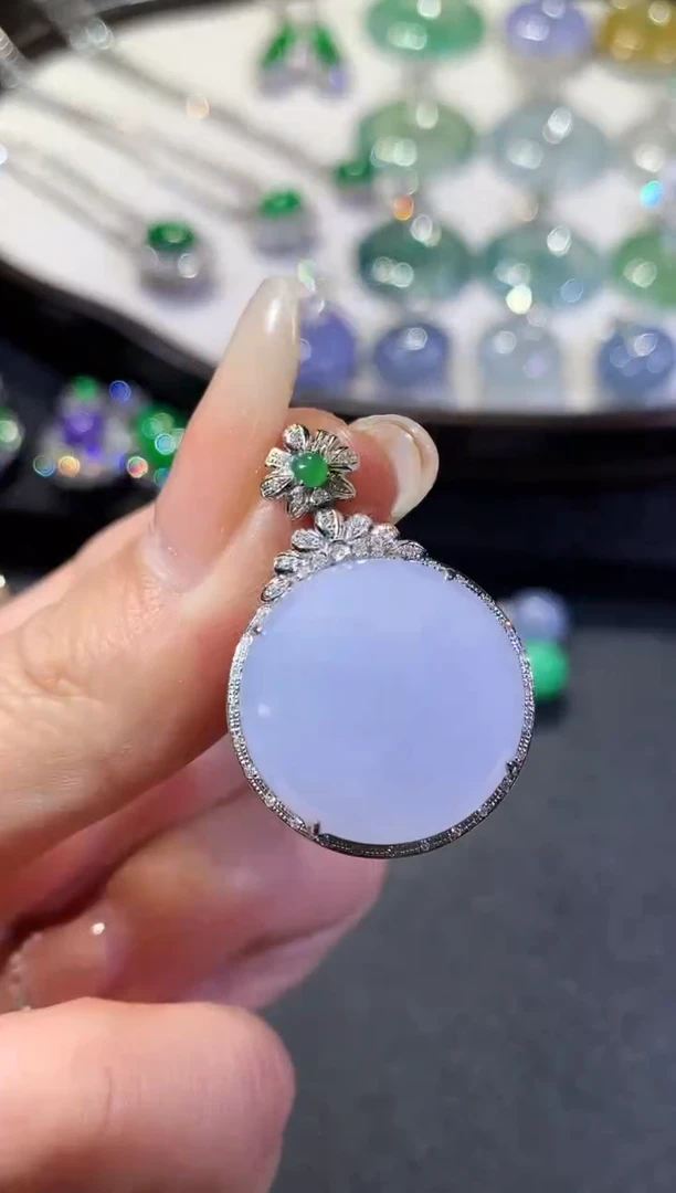 【闪购商品】翡翠吊坠(不含链)18K金镶嵌12-圆牌