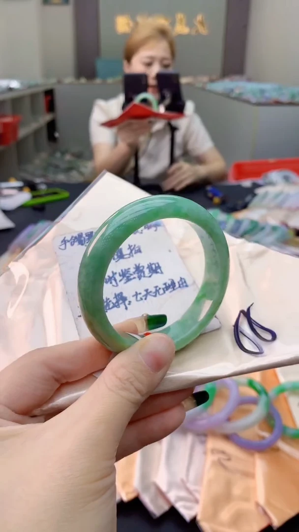 未镶嵌手镯翡翠0969928616