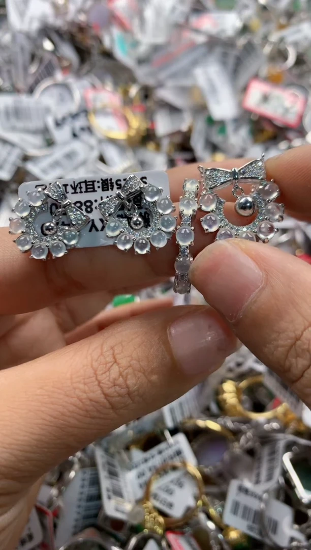 银S925镶嵌戒指翡翠11        4+