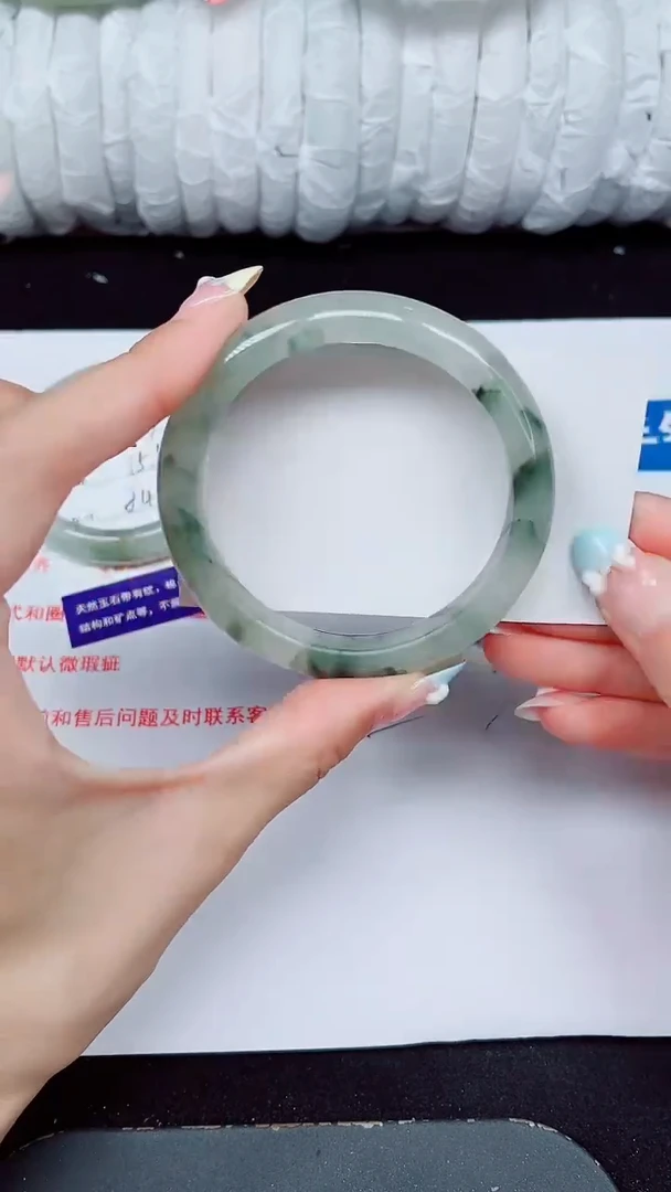 未镶嵌手镯石英质玉180-56/57