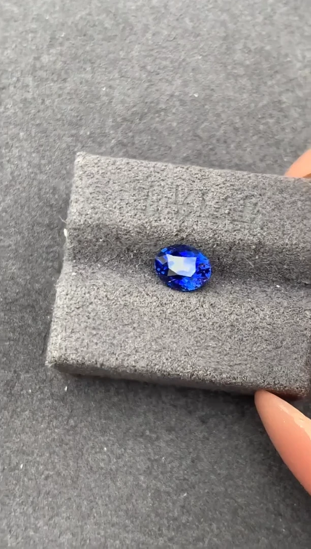 裸石蓝宝石1.1ct皇家蓝  FH  定制