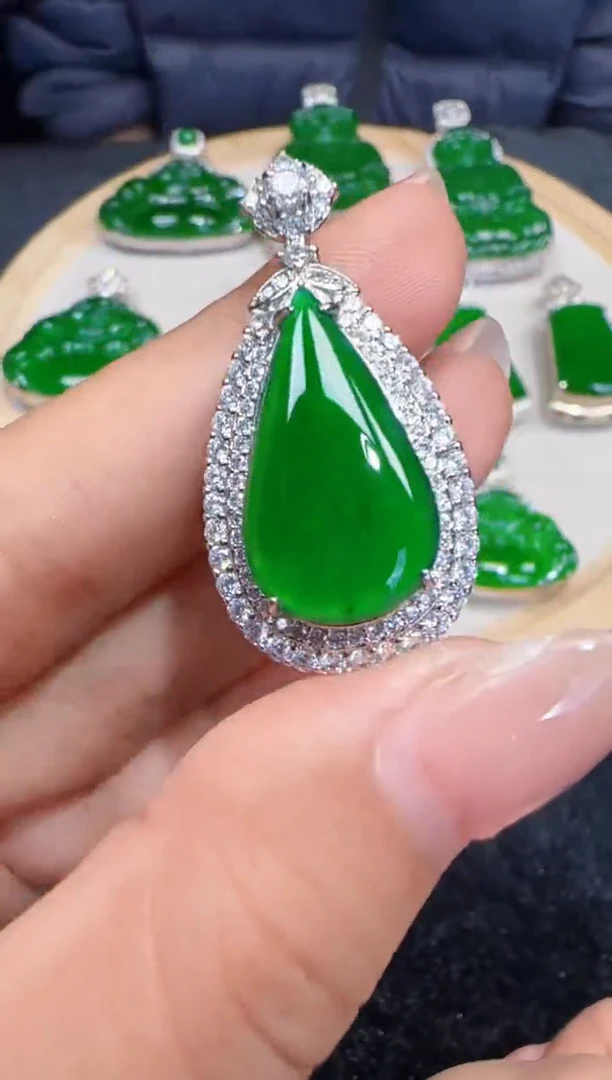 未镶嵌定制翡翠翡翠吊坠39