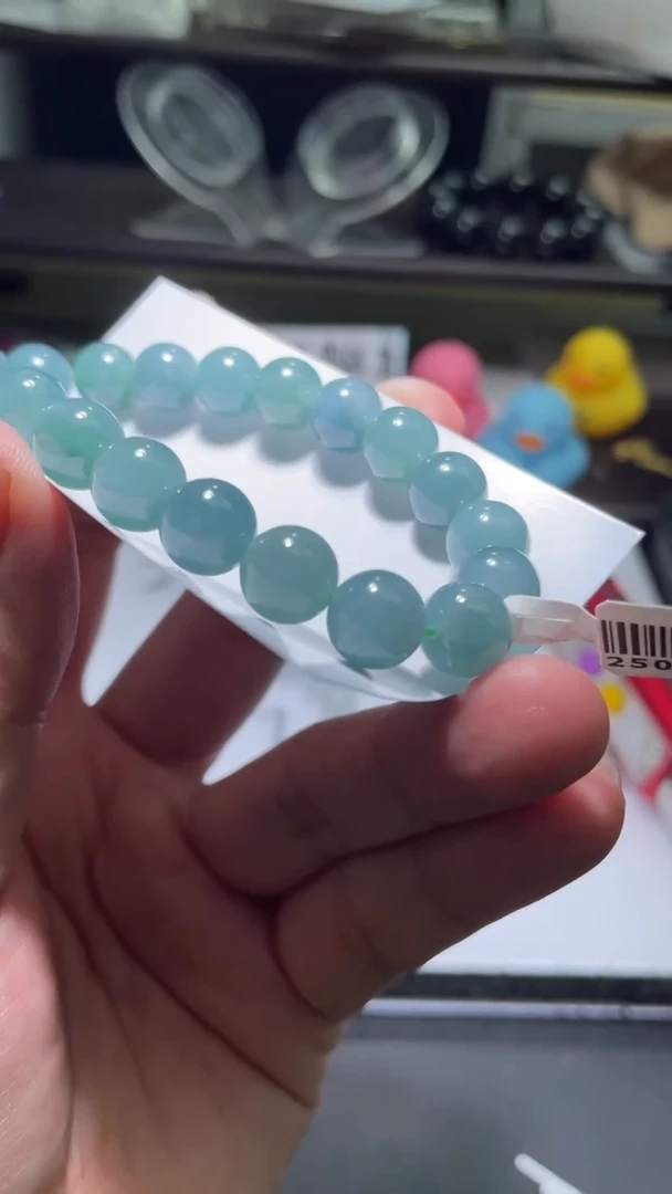 【闪购商品】翡翠手串未镶嵌翡翠