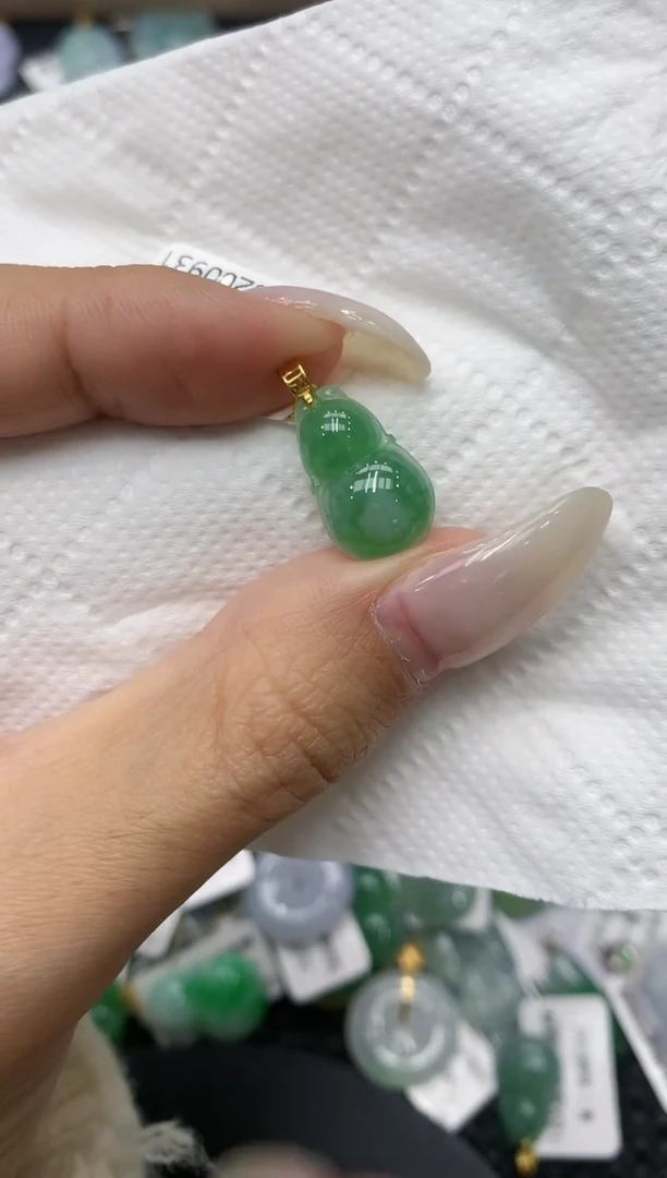 颈饰18K金镶嵌翡翠11111111