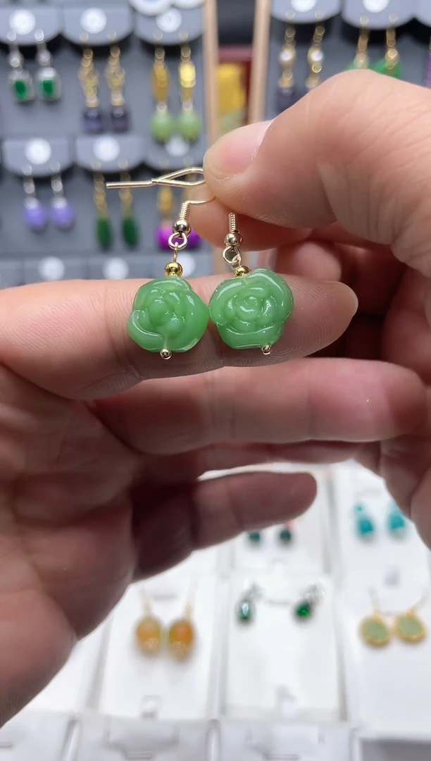 【闪购商品】和田玉耳饰银S925镶嵌时尚耳饰