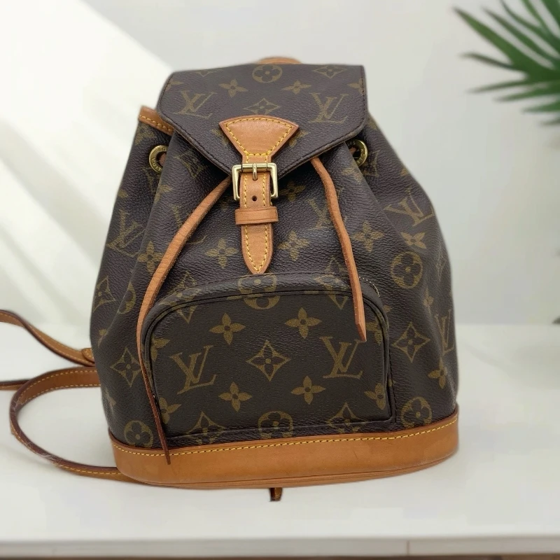95新 LouisVuitton/路易威登 路易威登/lv 小号双肩包(010833)