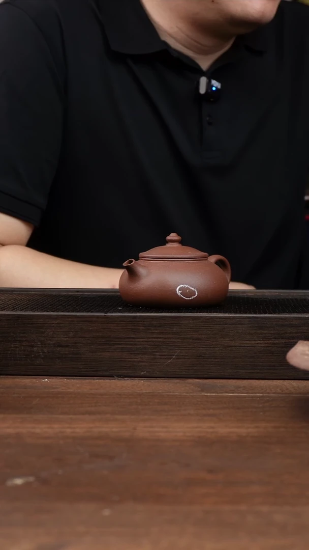 茶杯紫砂紫泥寒江      150CC     微瑕