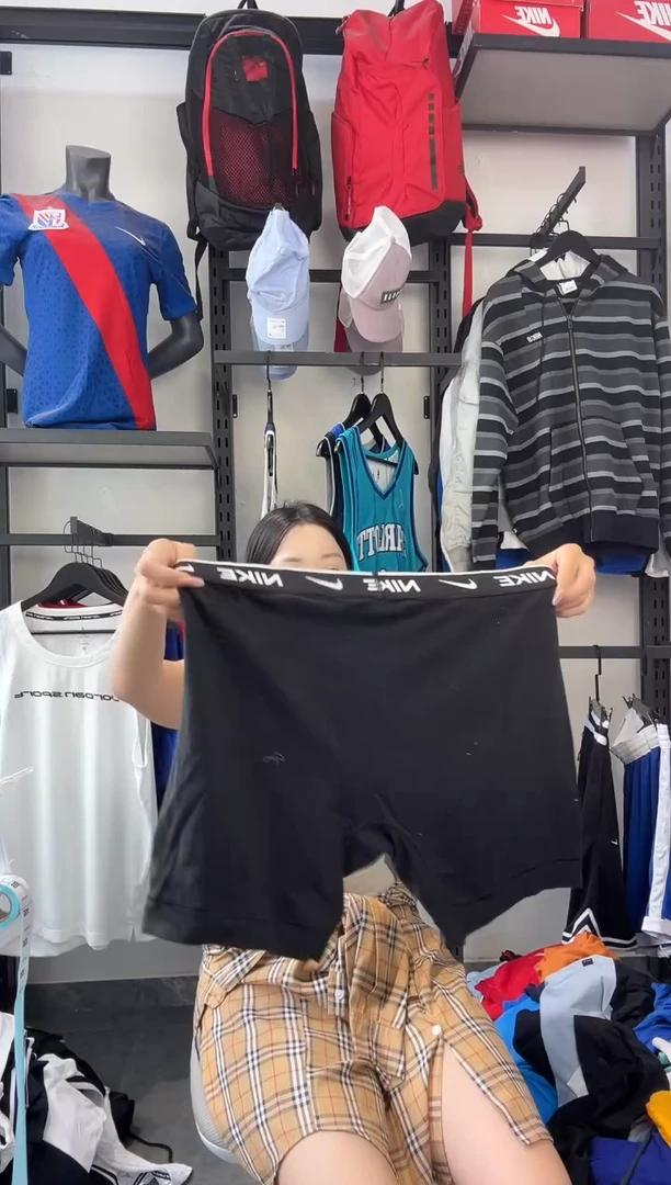 552编码 瑕疵修复过款为准 尺码2XL