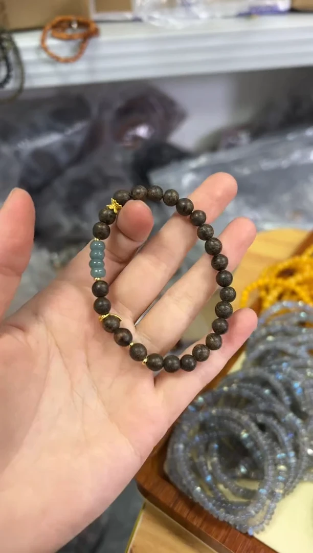 【闪购商品】翡翠手链未镶嵌翡翠蝶珠奇楠款手链[3402]