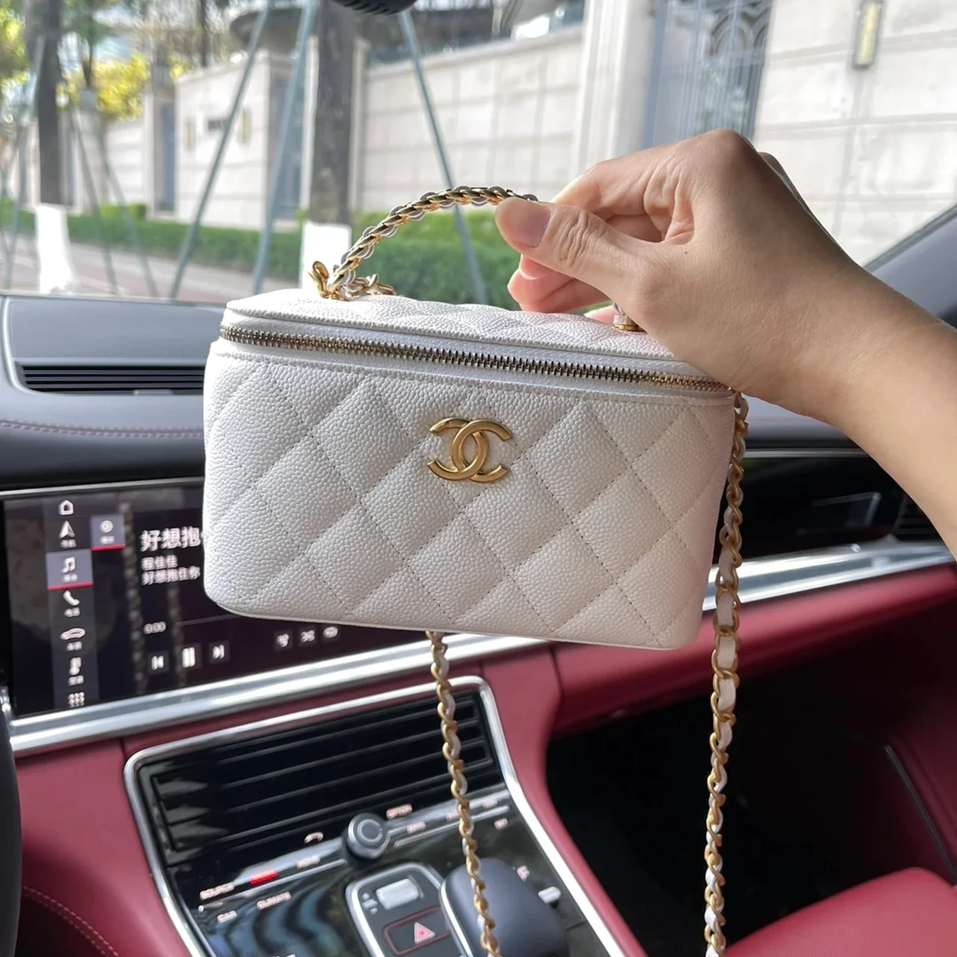 99新 Chanel/香奈儿 22s新款镂空手柄盒子时尚包/JM9903