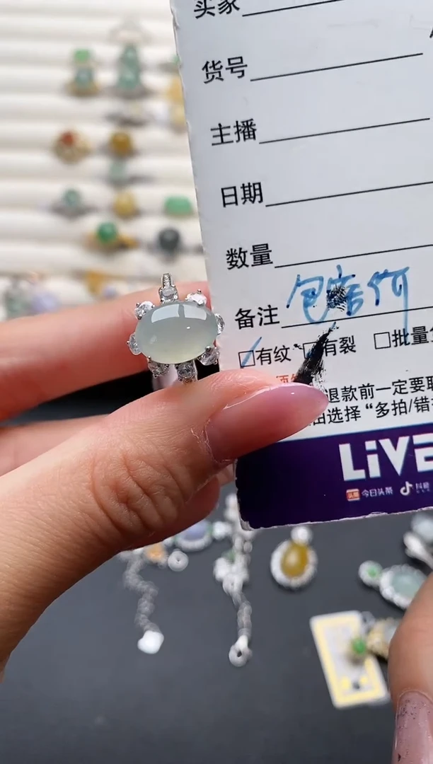 银S925镶嵌戒指翡翠444444+2